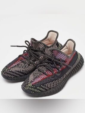 adidas Yezzy 350 V2 Multicolor Knit Low-Top Sneakers with Black Accents size 8
